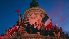 Фрагментираният френски парламент вещае нови негативи за инвеститорите