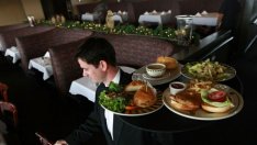 Няма да се затварят хотели при установен случай на коронавирус