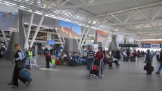 С 36% повече пътници са преминали през летище София през май