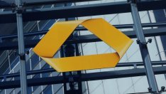 Печалбата на Commerzbank се понижава, но по-малко от очакваното