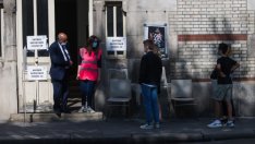 Франция затяга мерките в борбата с омикрон