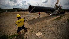 Германия отхвърли искането за изключване на „Северен поток 2“ от регулациите на ЕС