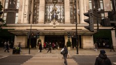 Саудитски фонд замени закъсалата Signa като акционер в британската верига Selfridges