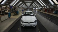 VW Golf си върна първото място на пазара в Европа през октомври