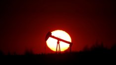 Природният газ и петролът се насочват в различни ценови посоки в САЩ