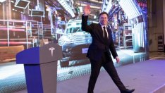 Пазарната капитализация на Tesla надмина комбинираната на GM и Ford