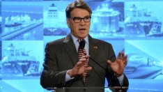 САЩ и Полша разширяват енергийното си сътрудничество с обща декларация