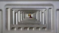 За осми пореден месец промишленото производство расте на годишна база