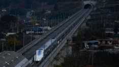 Започват тестовете на първия водороден влак в Япония