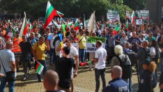 Земеделските производители прекратяват протеста си