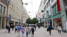 Лек месечен спад на продажбите на дребно в Германия 