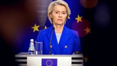 Българските власти потвърдиха за проблем със самолета на Урсула фон дер Лайен