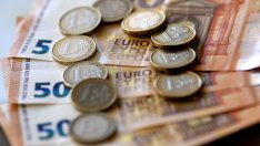 Сбогом на парите в брой? Идеята крие и рискове