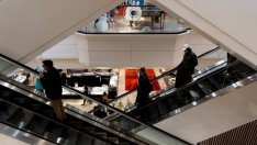 Потреблението в САЩ забавя темп през декември