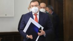 Ангелов: 50% от медиците искат да се ваксинират