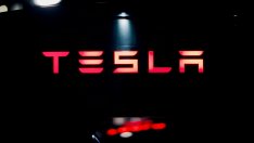 Tesla планира да доставя електроенергия във Великобритания