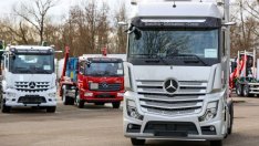 Разделянето на Daimler Truck и Mercedes връща надеждите за печалбата в групата