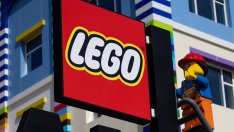 Lego затвърди позицията си на най-голямата компания за играчки в света