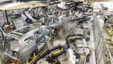 Печалбата на Geely надхвърли оценките въпреки разгорялата се ценова война