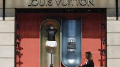 Акциите на LVMH поеха надолу след разочароващи резултати за тримесечието