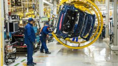 BMW удвоява инвестициите за модернизиране и разширяване на своя завод в Унгария