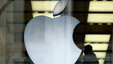 Apple преговаря с Холивуд за ранен достъп до филми