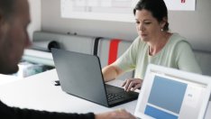 Жените в България печелят с 14,4 на сто по-малко от мъжете