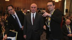 Д. Радев: Задача на политиците е да убедят Запада за влизането ни в еврозоната*