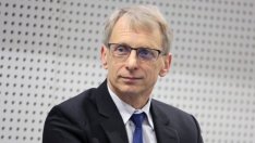 Приемът на студенти държавна поръчка намалява с 8%