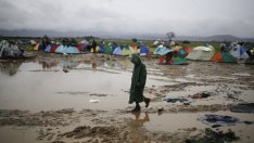 Македония се надява мигрантската криза да ѝ донесе членство в НАТО