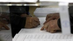 13 партии и 9 коалиции ще участват на изборите