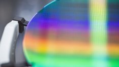 Търсенето на чипове продължава да тласка нагоре резултатите на Infineon