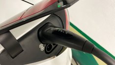 Срещата между ЕК и шефовете на автомобилните компании засилва фокуса върху електромобилите