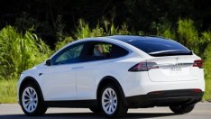 Tesla замразява плановете си да продава електромобили в Индия