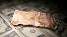 Оставена на милостта на пазара, Турската централна банка си плаща за забавянето