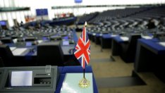 ЕС отлага решението за продължителността на новата отсрочка за Brexit