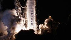 Какво може да оправдае оценка на SpaceX от 2 трилиона долара?