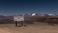 Автопроизводителите следват стъпките на своите акционери по отношение на лития