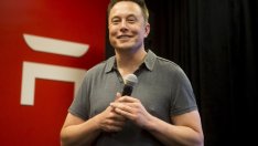 Шефът на Tesla е взел 36 хил. долара заплата през 2015 г. 