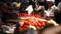 Все седмици преди Великден цените на хранителните стоки на едро падат