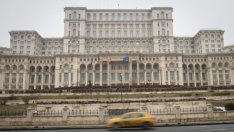 Политическите спорове в Румъния са поредната заплаха за спасителния план на ЕС