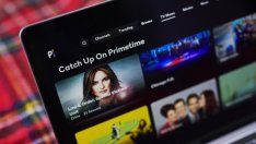 Новата стрийминг услуга Peacock се появява във време на предизвикателства