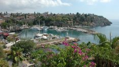 Руснаци продължават да купуват имоти в Турция въпреки кризата в отношенията