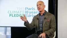 Как Безос иска да стане пионерът на „климатичния обрат“