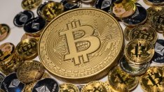 Биткойнът отново е на плюс за годината