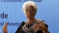 Рисковете пред глобалната икономика растат, предупреждава МВФ