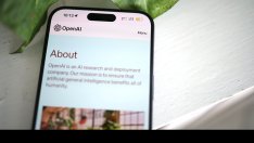OpenAI се опитва да ускори набирането на средства преди IPO-то на Anthropic