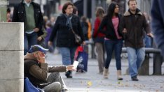 Бедните в Германия стават все по-бедни