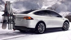 Tesla свали цената на Model X 