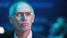 Stellantis се разсърди на Китай – планира да изтегли производството на Peugeot и Citroen